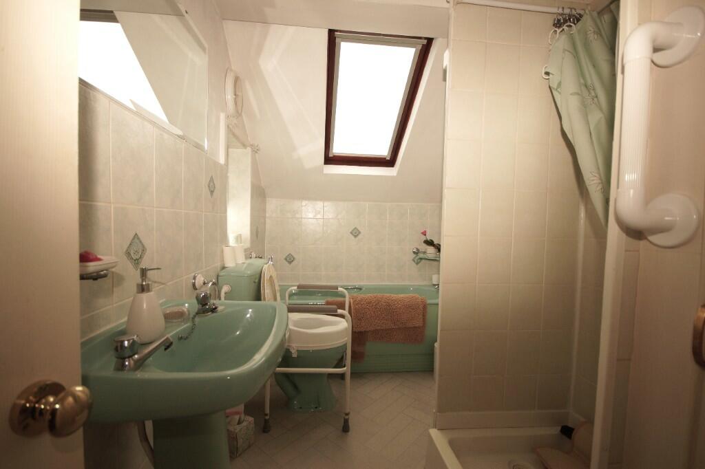 17 Murryfield Road