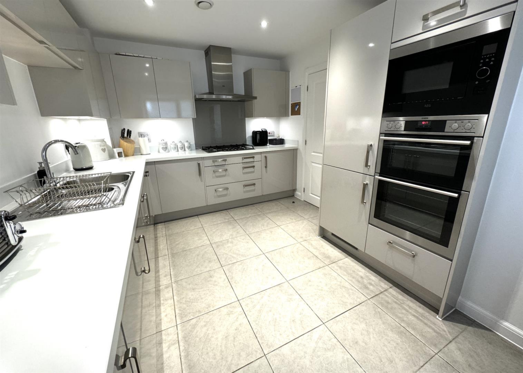 Screenshot 2024-08-29 at 11.02.08.png