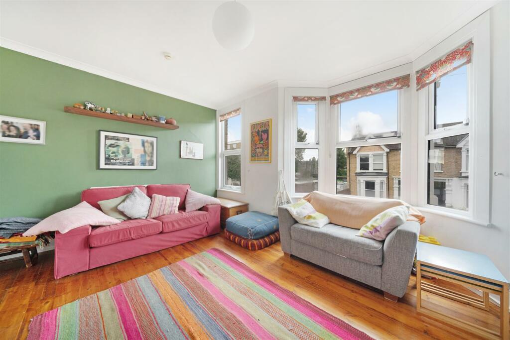 Lea Hall Road, E10
