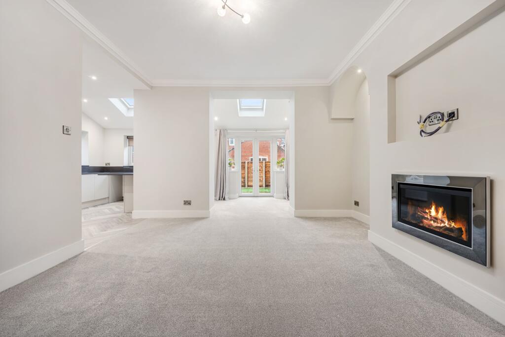 Open Plan Family/Dining Room 
