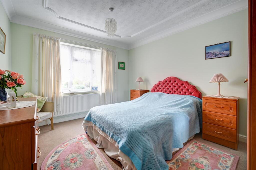 Bedroom 2.jpg