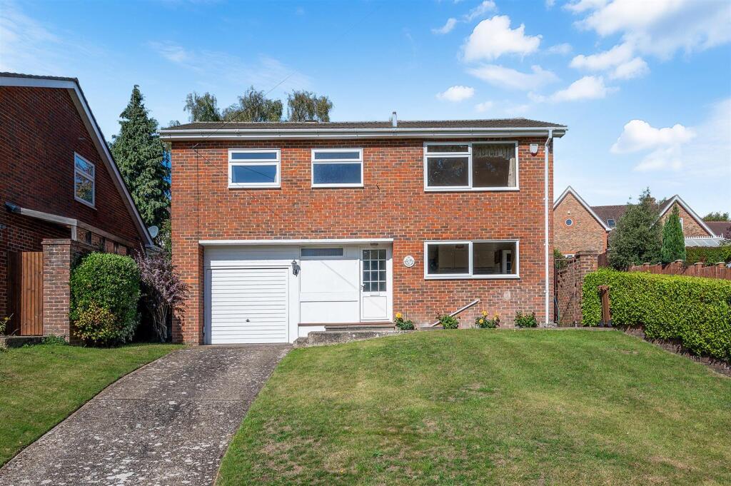 ROSE BUSHES, 15- (1a).jpg