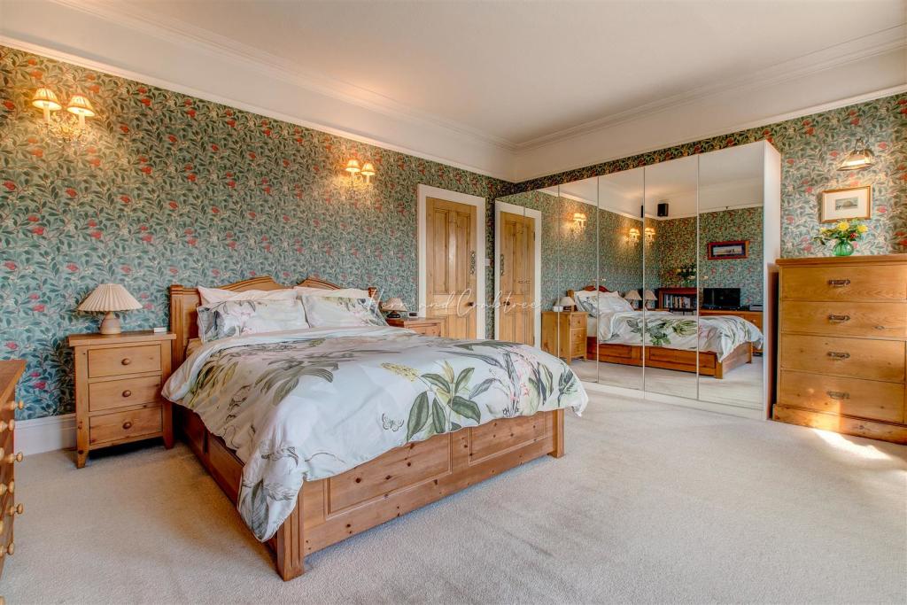 Llandennis Road, Cyncoed, HernCrabtree (36).jpg