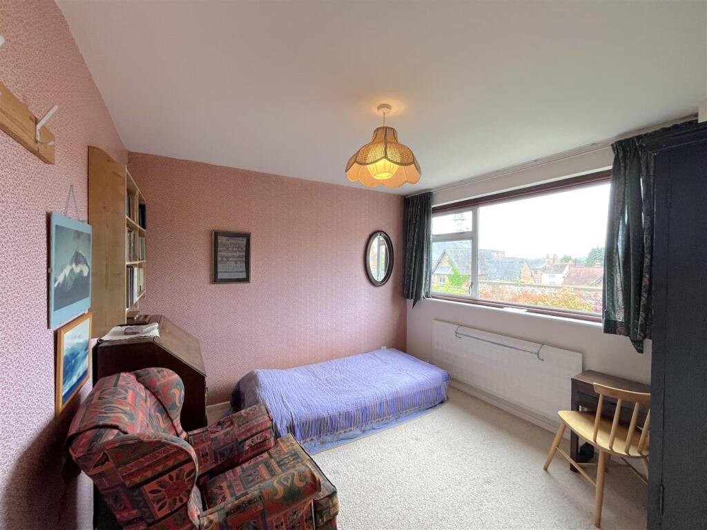 IMG_8778 new bedroom 2.JPG