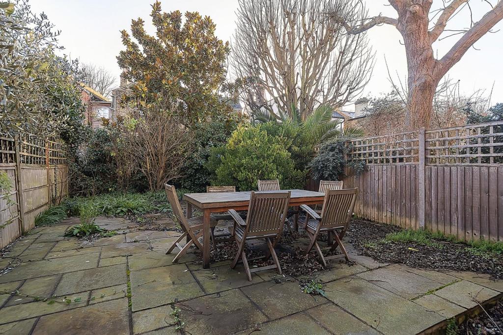 Garden.jpg