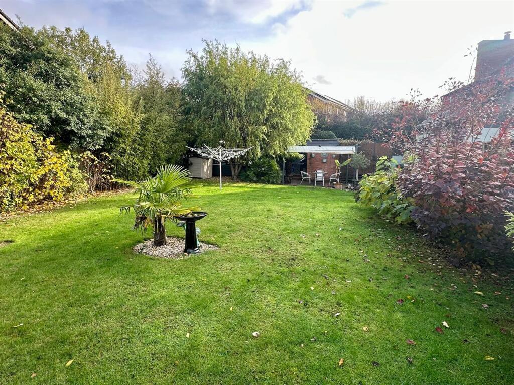 WhatsApp Image 2025-10-31 at 12.18.09_dc1141df.jpg