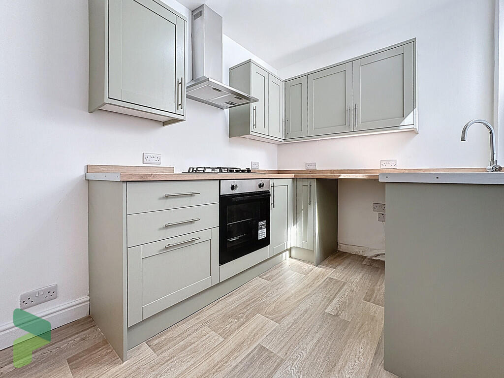 Newly fitted kitc...