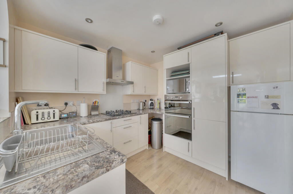 1291159-9-6825af3...