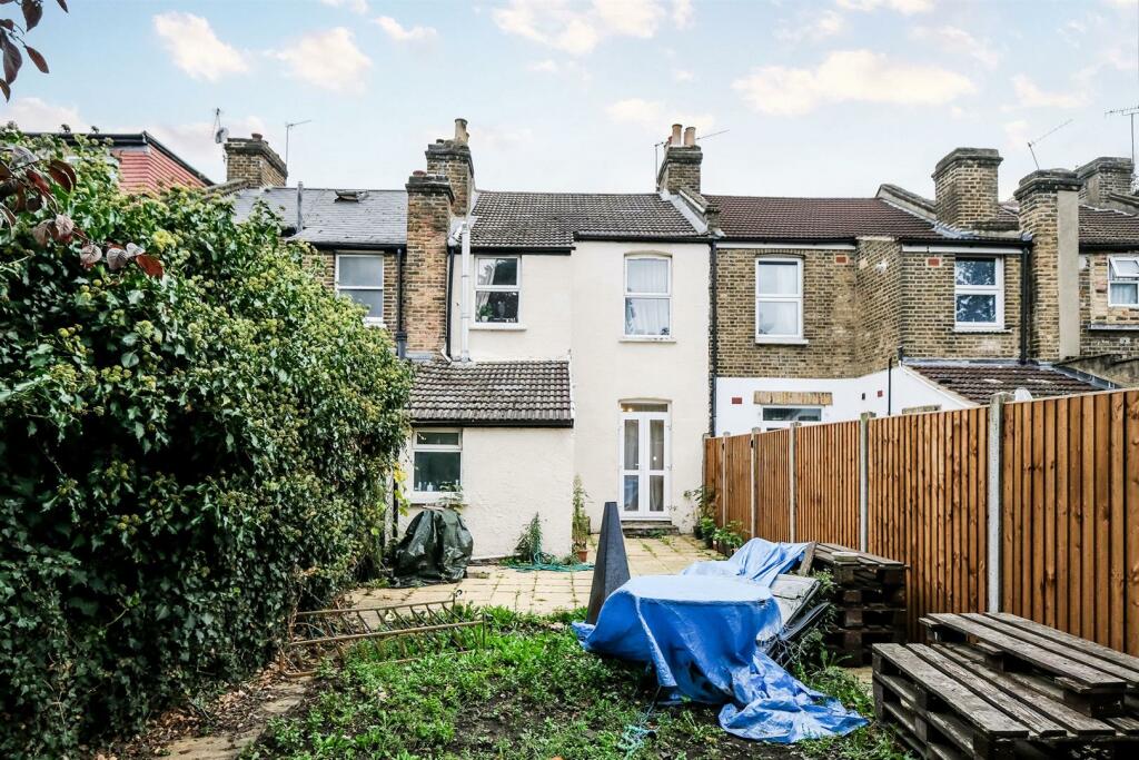 41 Buxton Road-17_web.jpg
