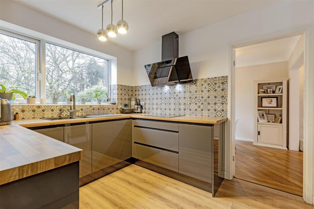 Kitchen-1.jpg