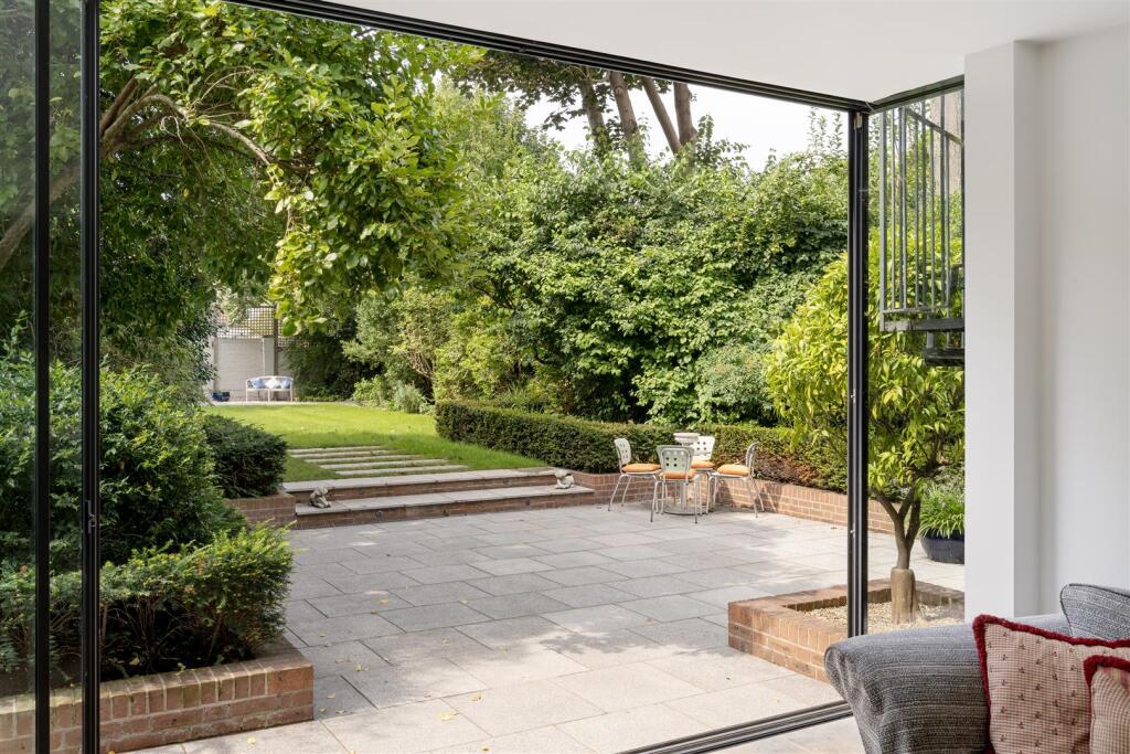 Maskells-115 Castelnau-Reshoot-6_Hi.jpg