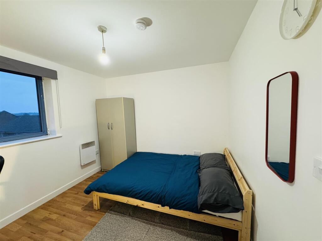 Room 4