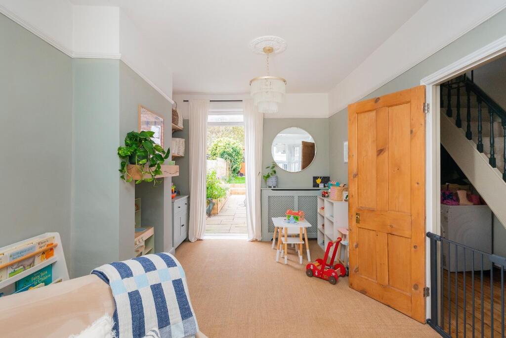 0C2RBN - Reception D.jpg