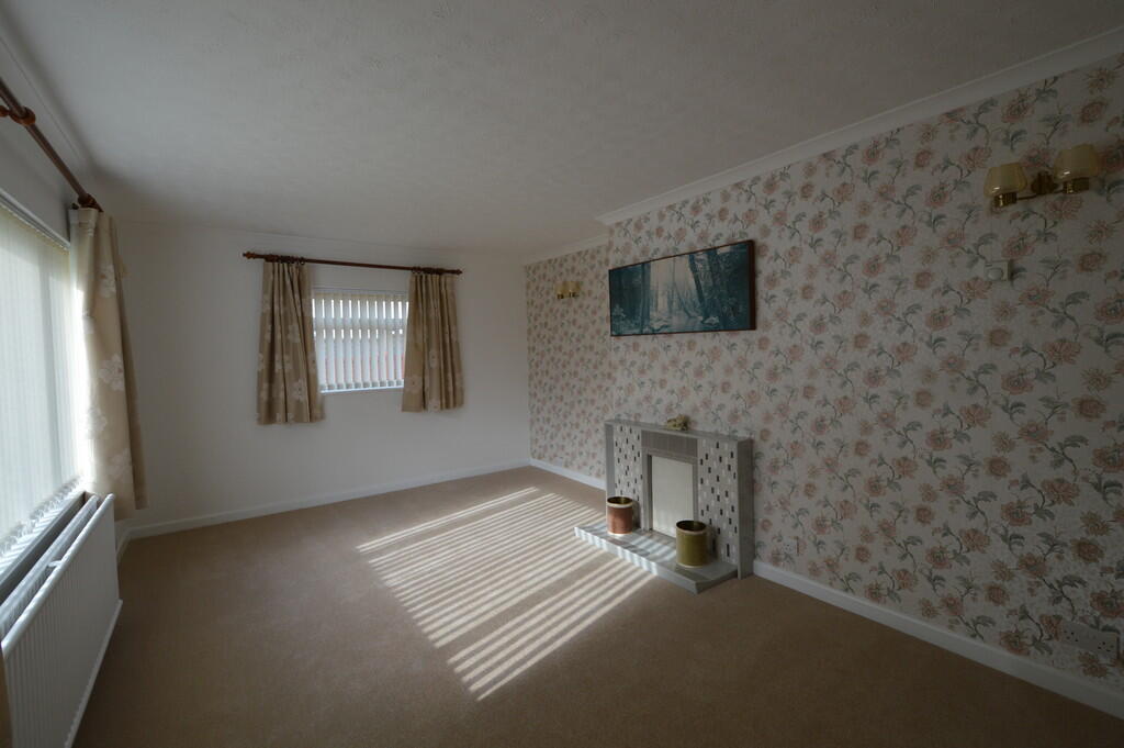 4 Sitting Room