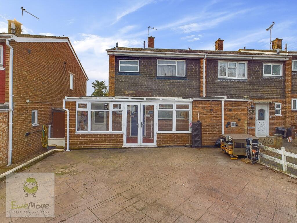 View Of The Front Of The Property