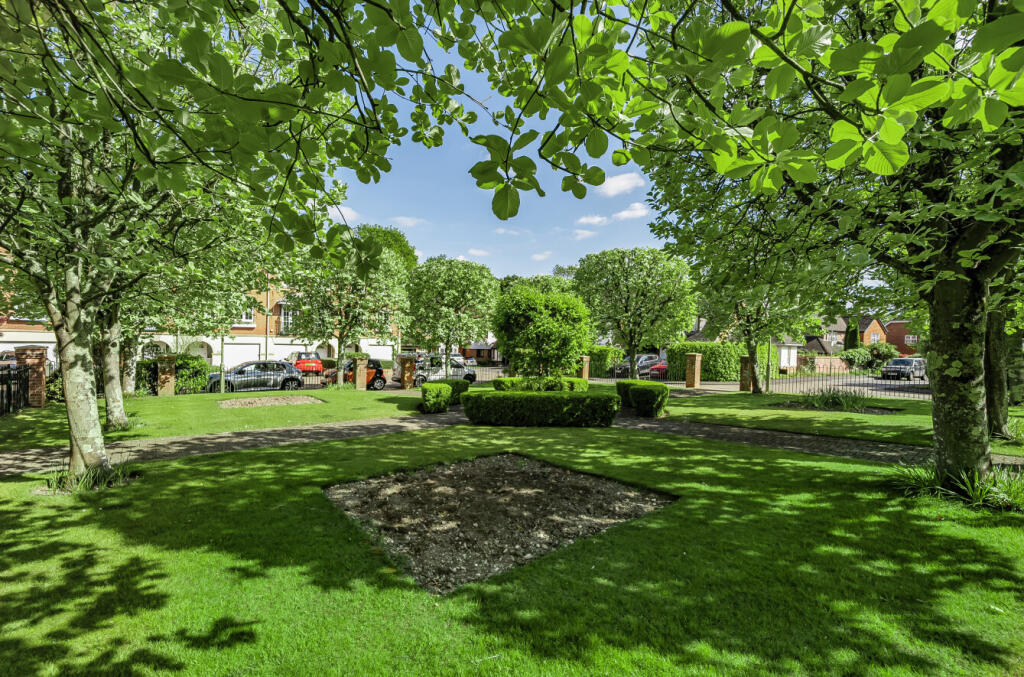 65-681a5d7739ced-...