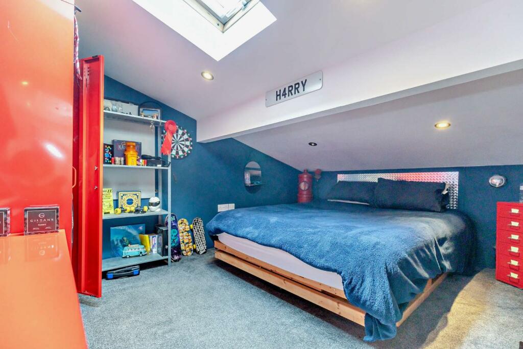 8594436-interior14-800.jpg