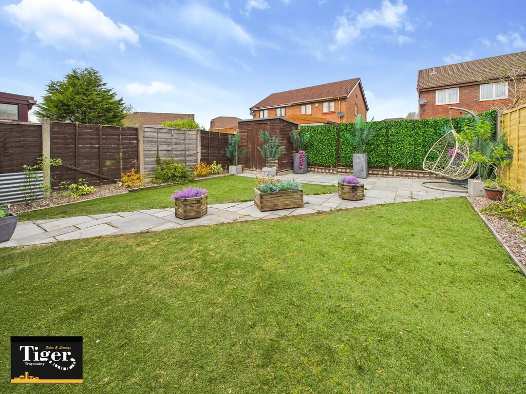 CAM02176G0-PR0550...