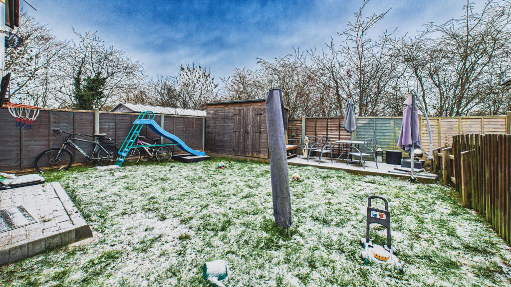 1-CAM04968G0-PR0088-STILL003