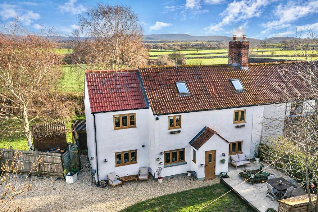 Swanley Lane, Alkington, Berkeley, GL13 9JH