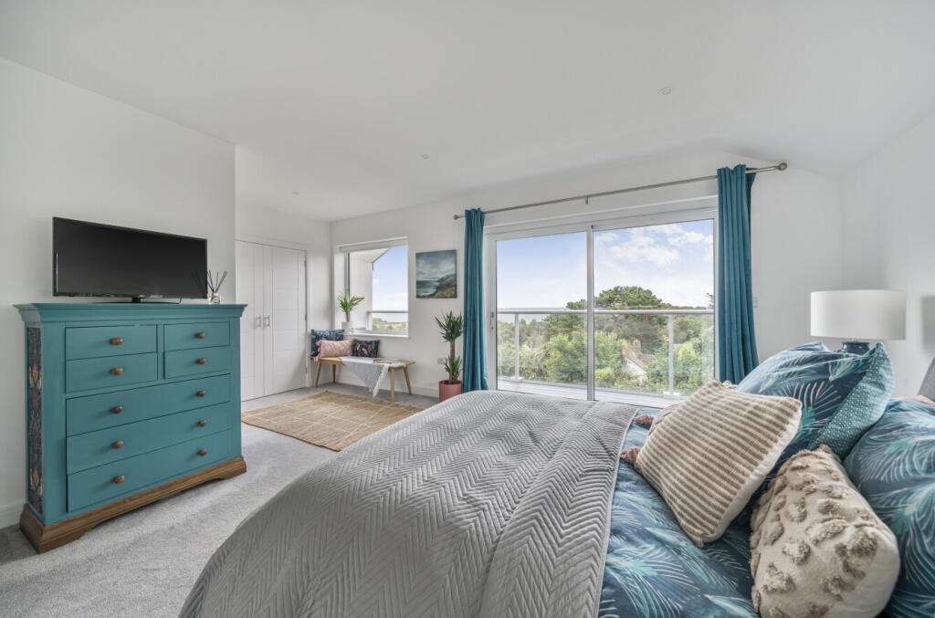 1345557-7-68b84ed...