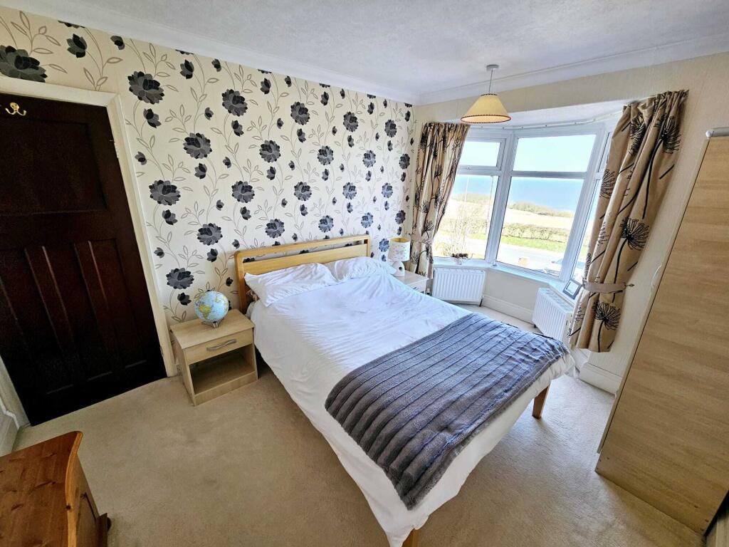 e0ea361f-7a56-43ad-92c9-c87993808cad