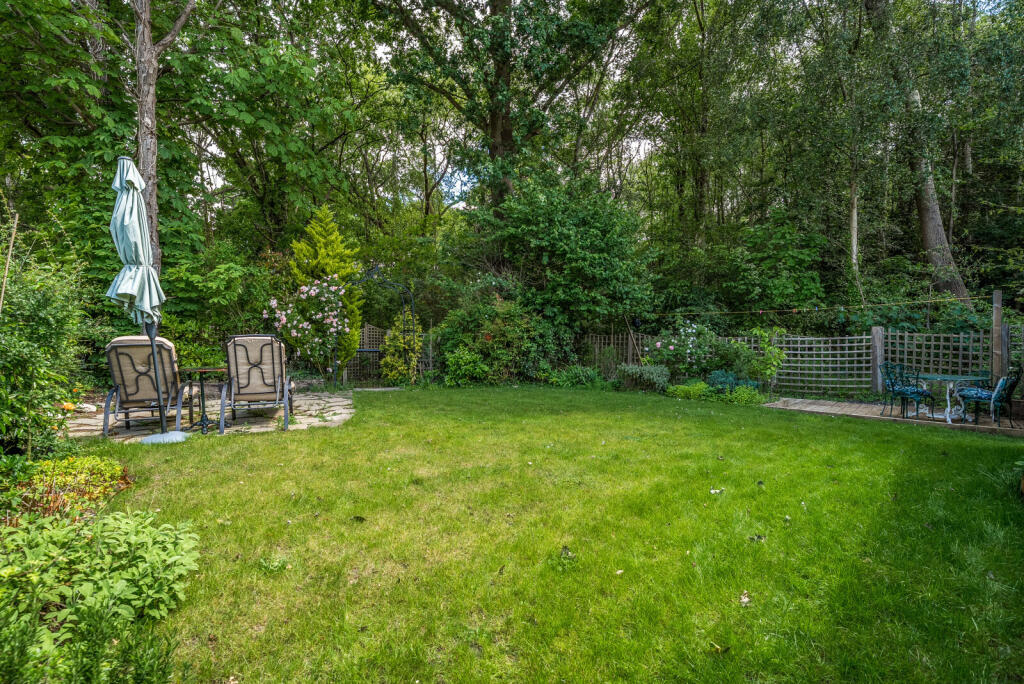 1299725-8-6839cc5...