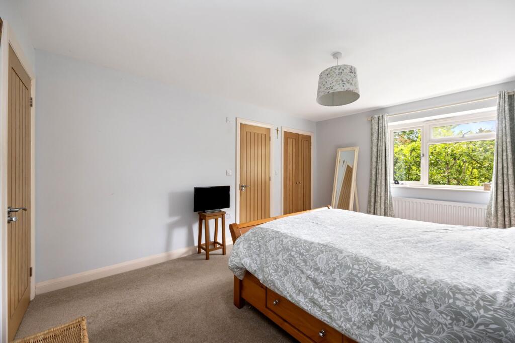 Main Bedroom with en-suite