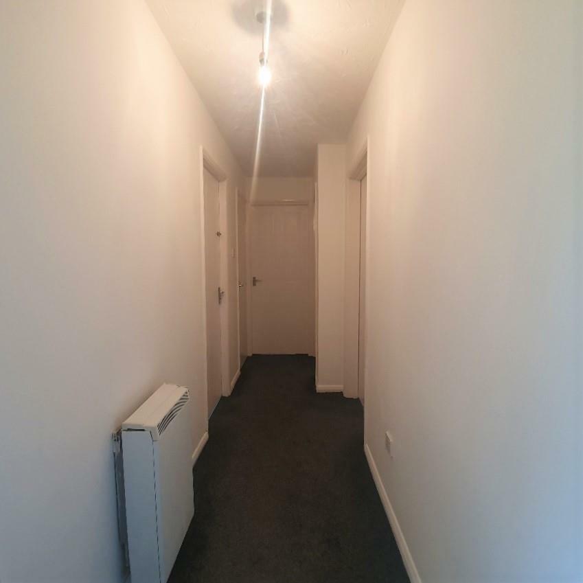Drapers Field, Canal Basin - Hallway