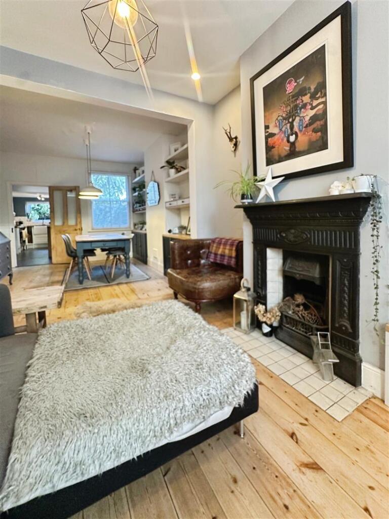 256cf292--48DD-BB13-B268C4B77461-58366-00001378665