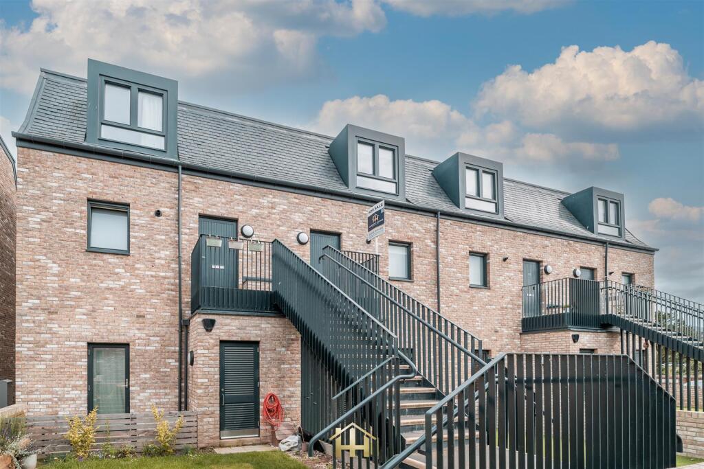 11 south Carron Wynd EH6 7FW EDIT (49 of 51).jpg