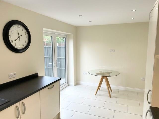 Dining Area.jpg