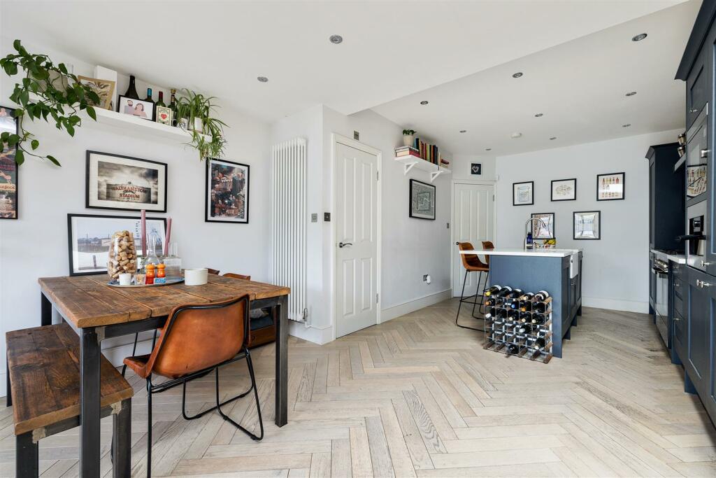 Brookdale Road E17