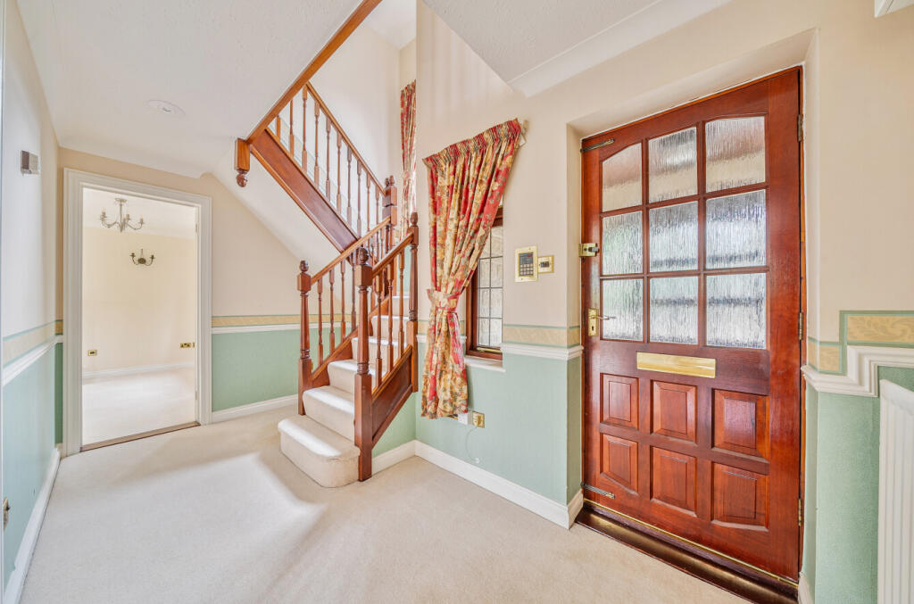 15681cba9d7d47f1289935arw15