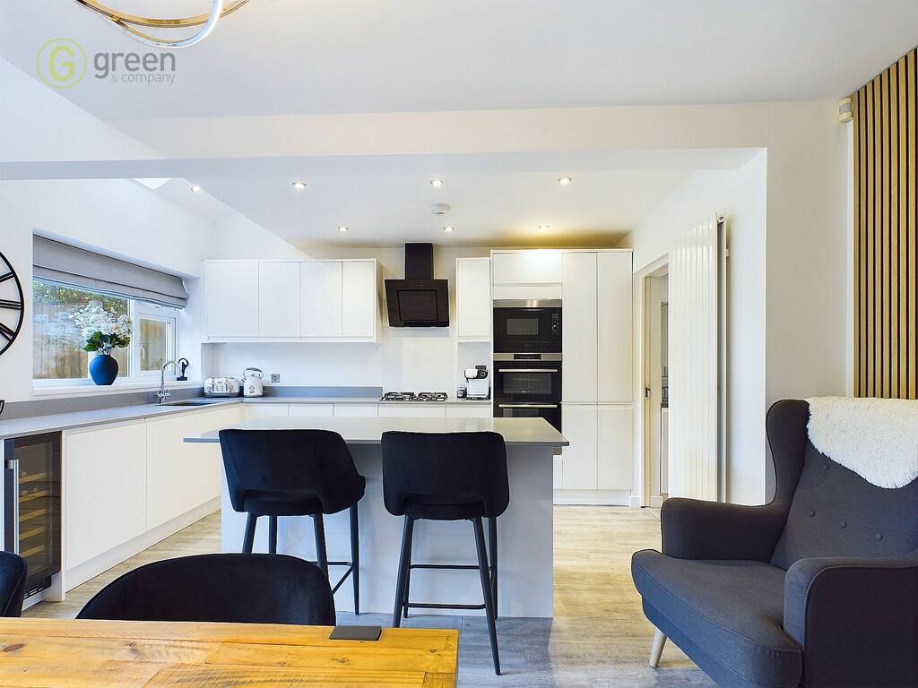 CAM03830G0-PR0092...