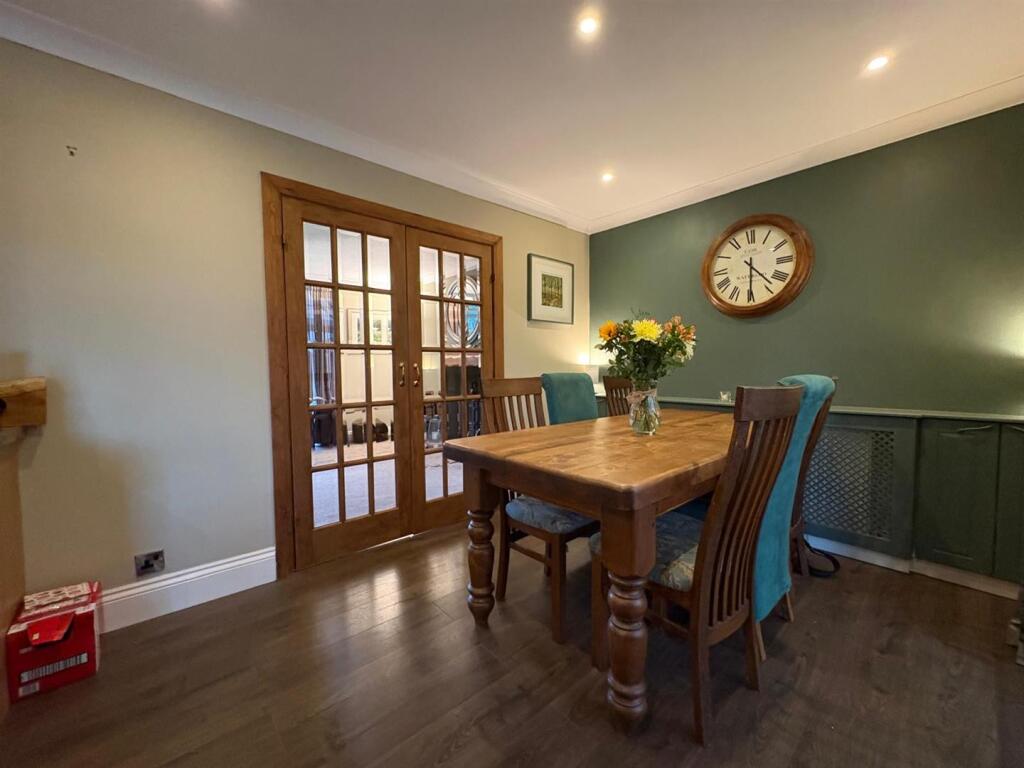 4 Meadow Court, Scruton, Northallerton