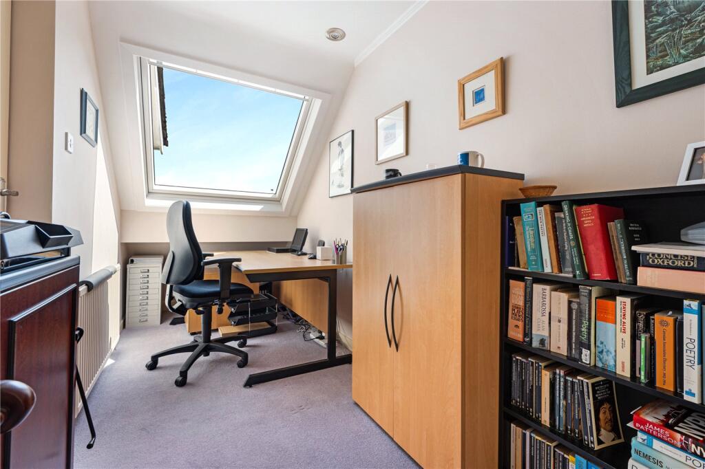 Office/Dressing Room