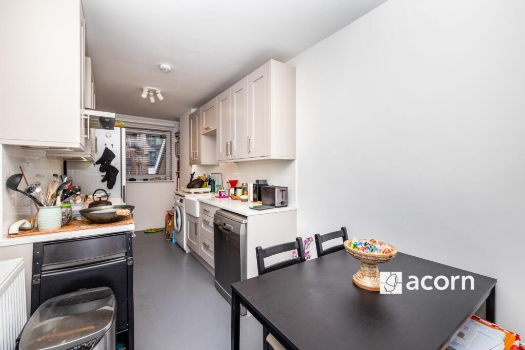 Kitchen (2)