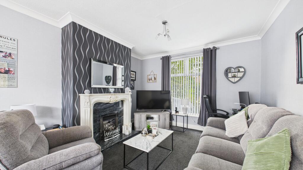 Denhill Park - Living / Dining Room (1)