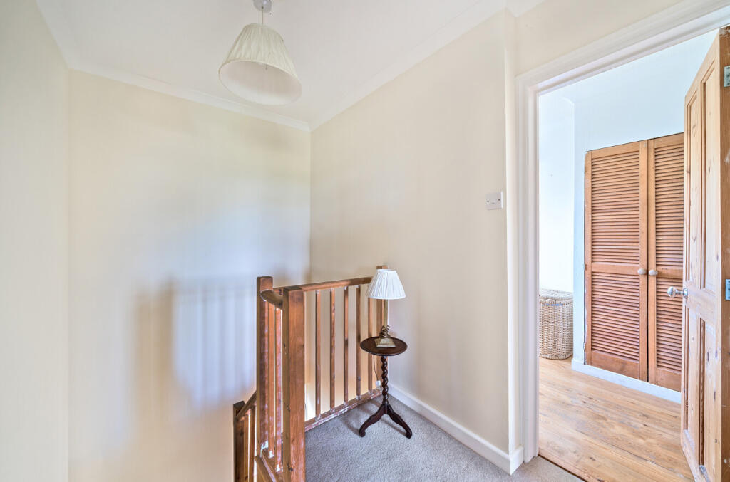 13-6823817828a3e-...