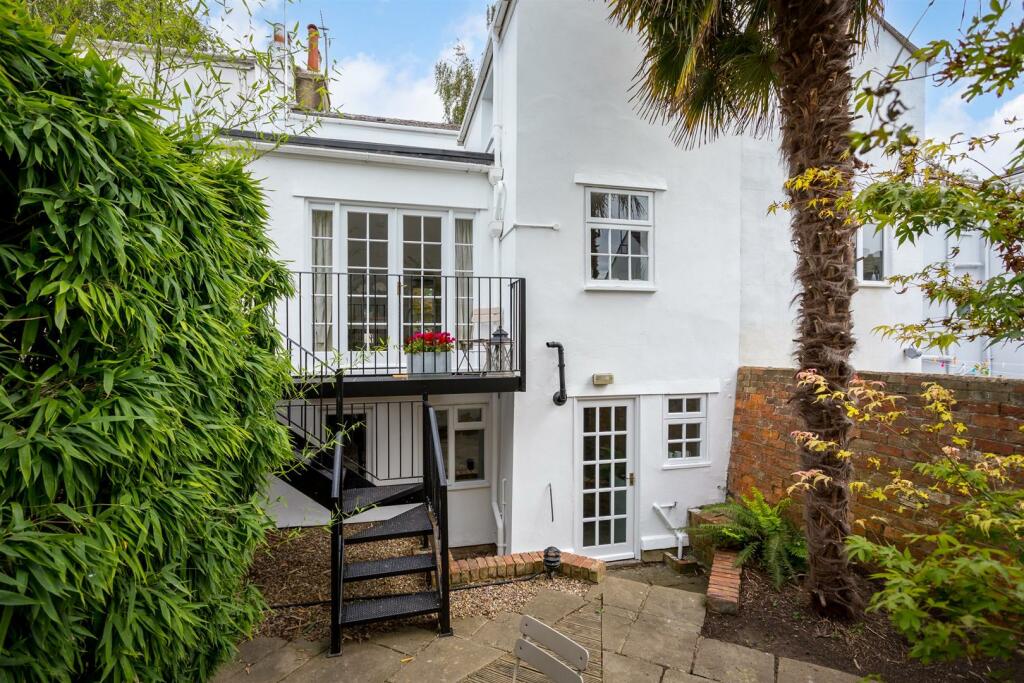 35 - 65 Gratton Road - GL50 2BZ - Web.jpg