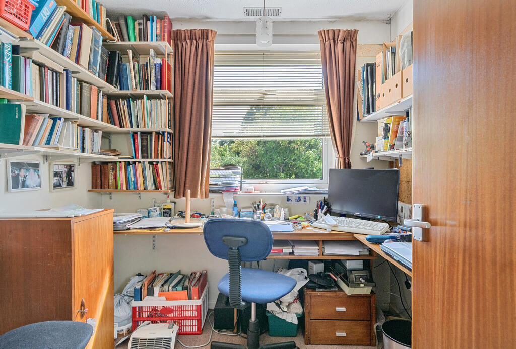 1315627-23-686009...