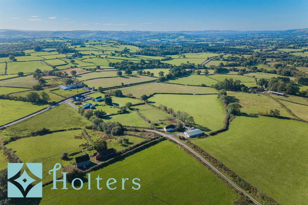 Lleast, Crossagtes-06.jpg