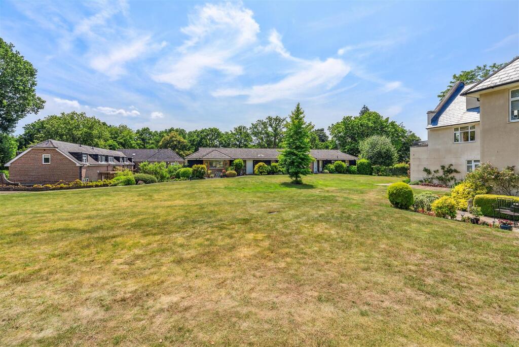 communal grounds.jpeg