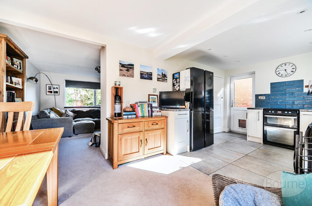 48f411bc-f73e-4d8...