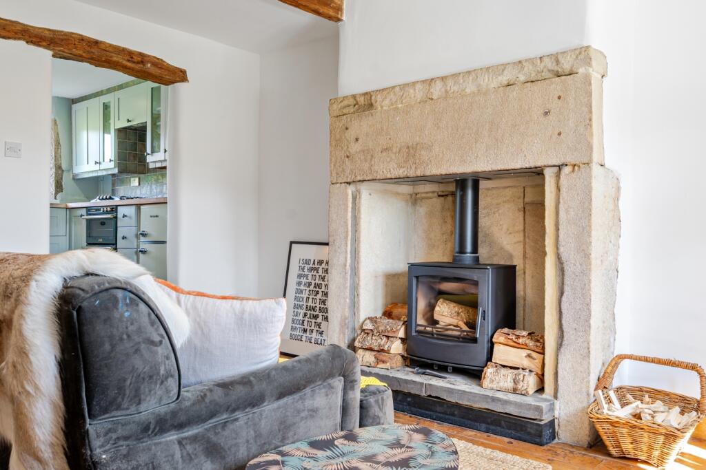 1350898-7-68c023b27d52b