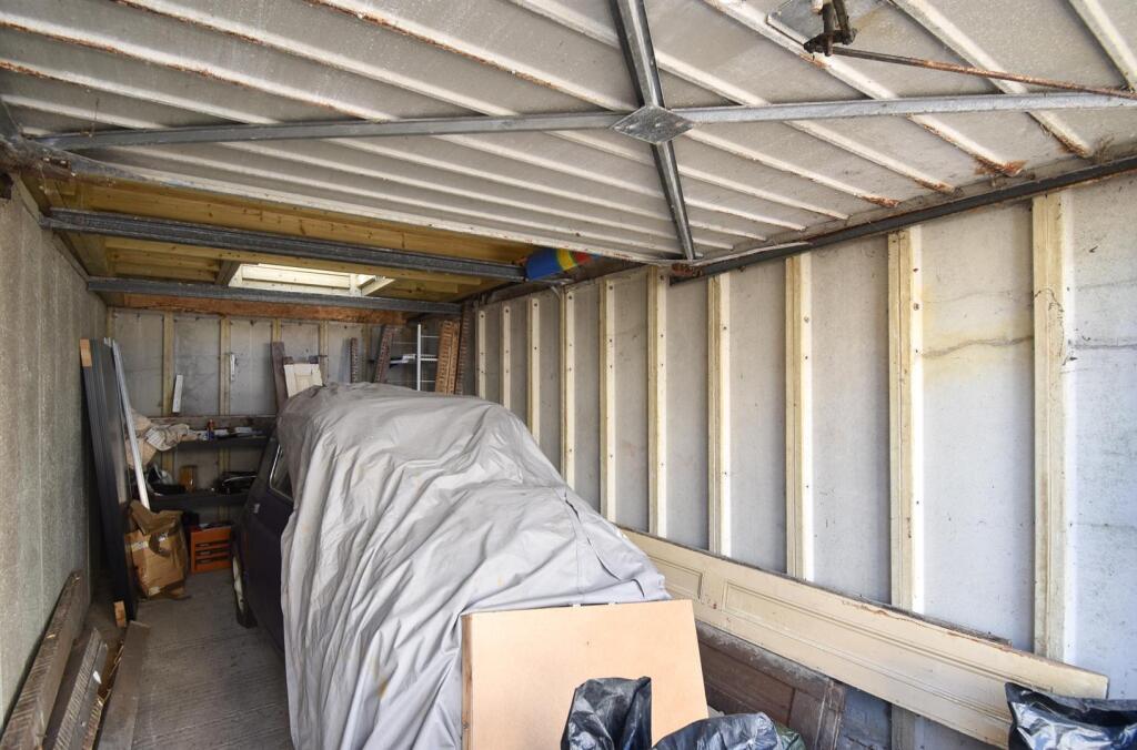 Garage internal