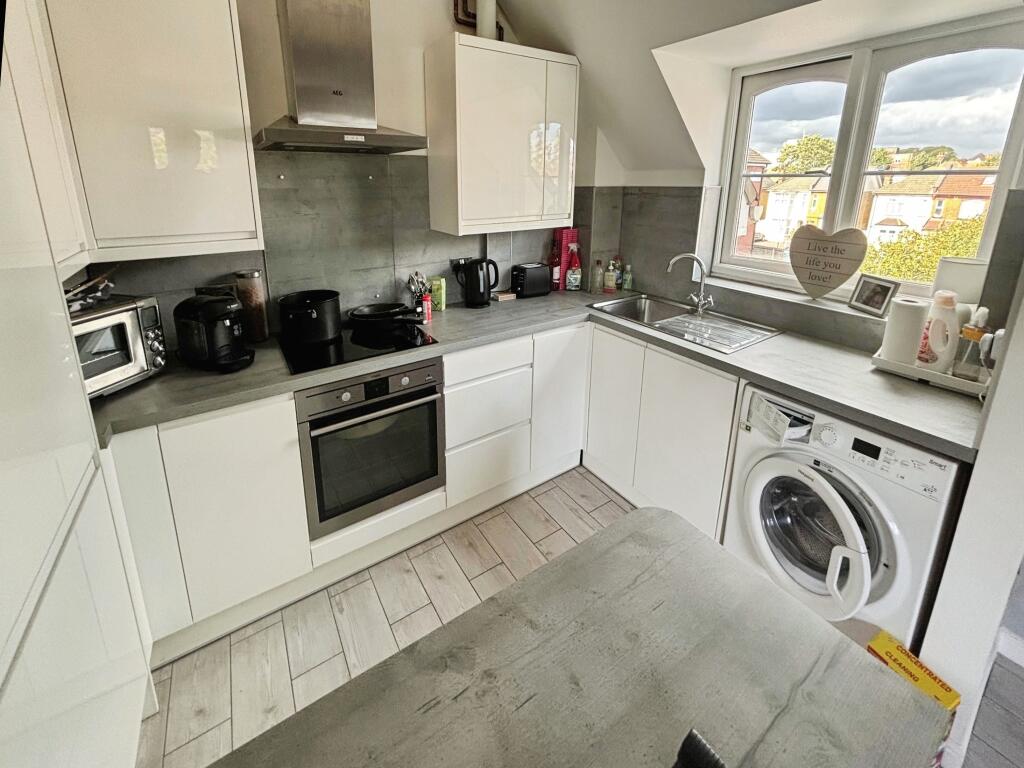 a272727ekitchen202