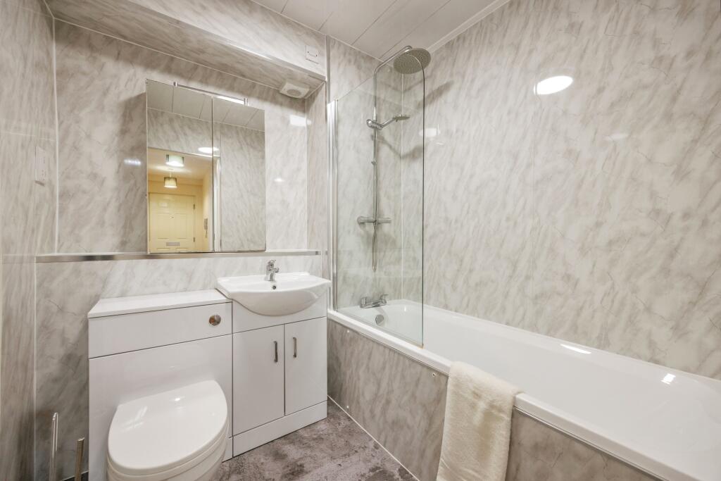 Bathroom/Wc