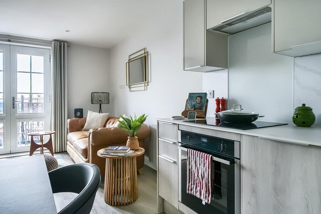 14-681b7b13a5fc1-...